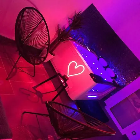 Love & Apartman Ballancourt